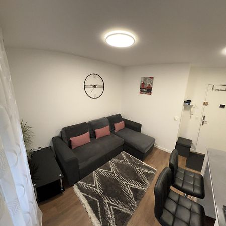 2 Pieces Proche Du Centre Paris 15 Min Apartment Рони-су-Боа Екстериор снимка